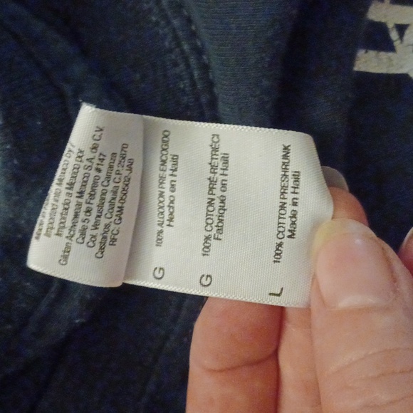 4/$40 Black "Smile Cookie" Tee - Size Large - Picture 6 of 6